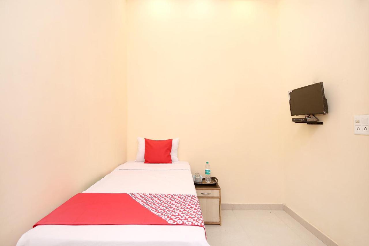 Oyo Flagship Armaan Resort Shāhpur Zewnętrze zdjęcie