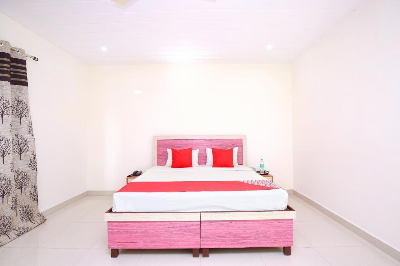 Oyo Flagship Armaan Resort Shāhpur Zewnętrze zdjęcie